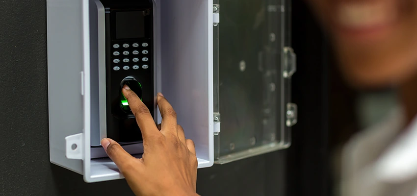 Eye Scan Biometric Entry Systems Maintenance in Country Club, Florida